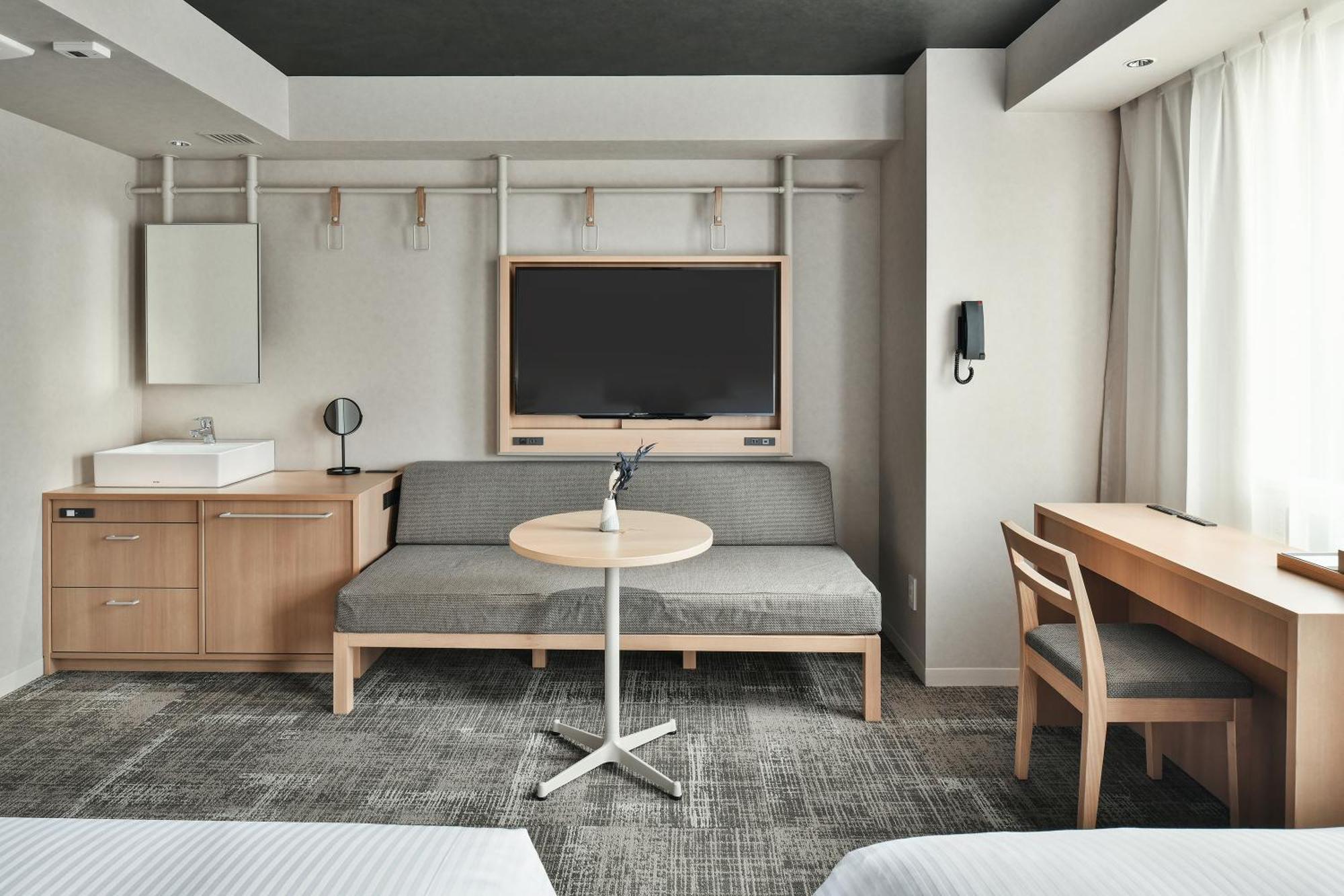 Ref Matsuyama City Station By Vessel Hotels Exteriör bild