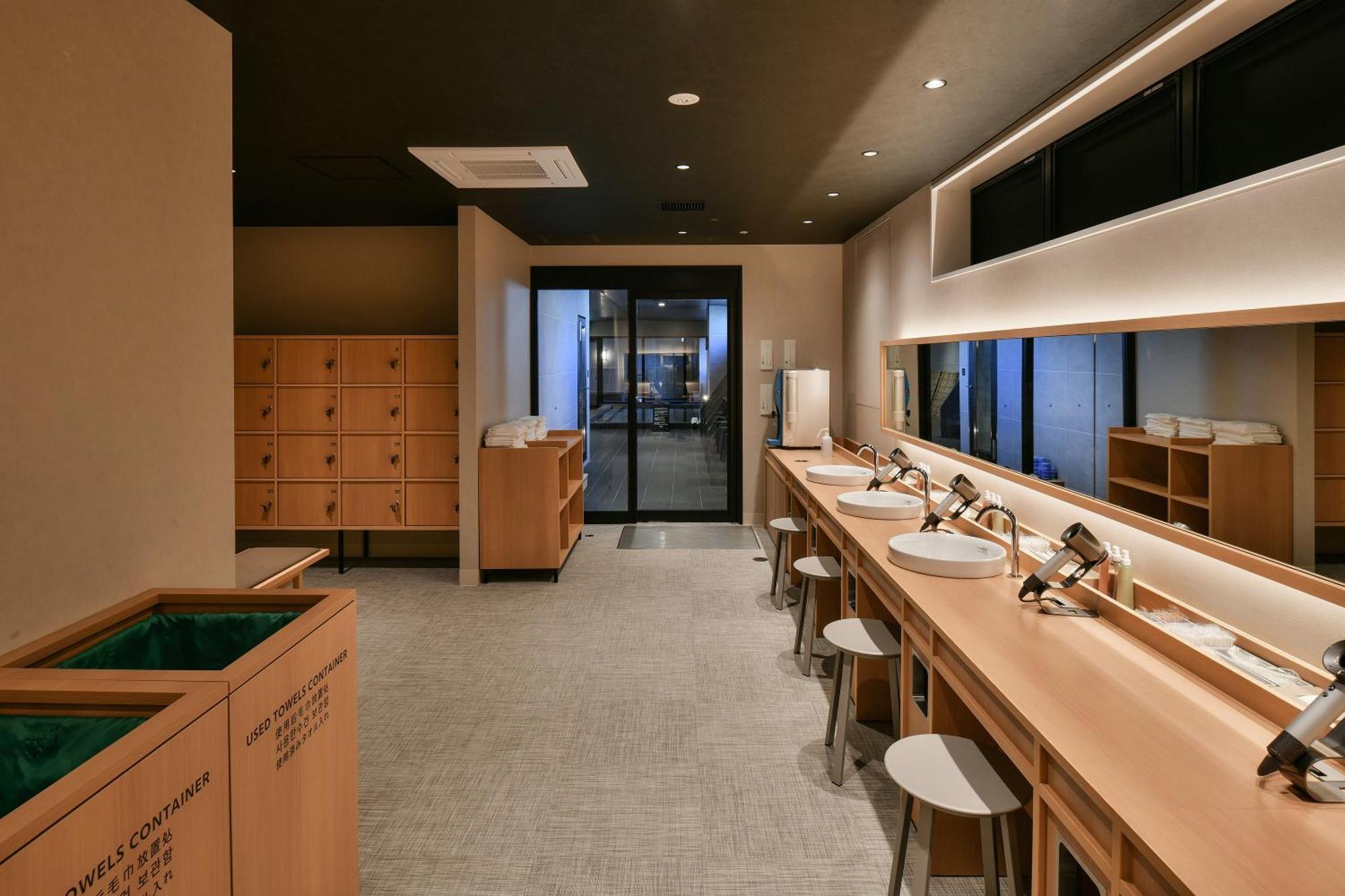 Ref Matsuyama City Station By Vessel Hotels Exteriör bild