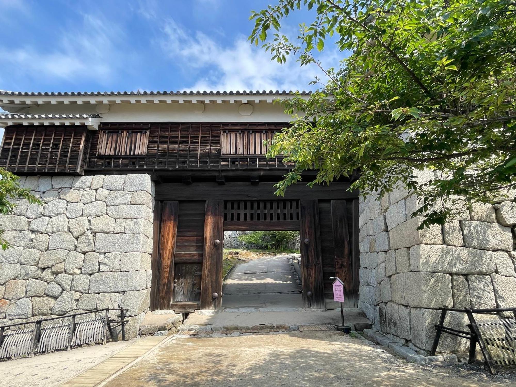 Ref Matsuyama City Station By Vessel Hotels Exteriör bild